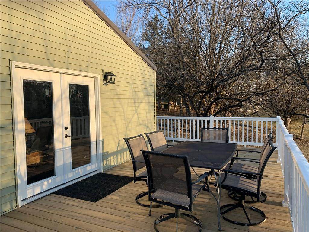 1347 Arrowhead Trail - Photo 1