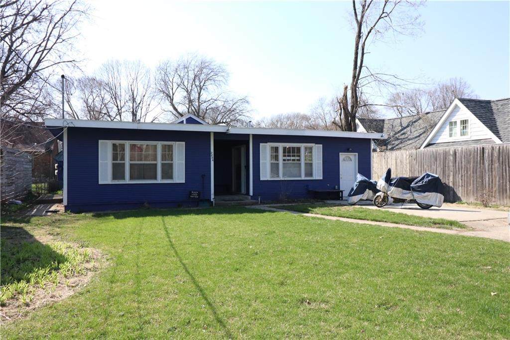 2804 45th Street - Photo 1