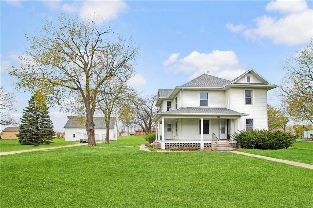 660 6th Street - Photo 1