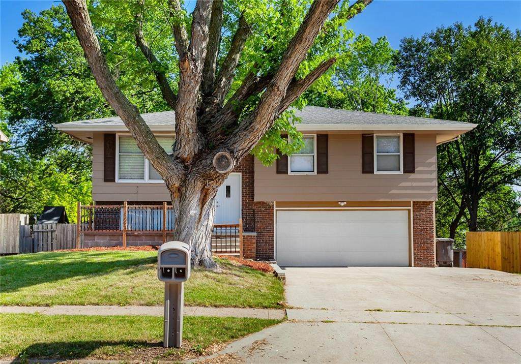 5225 Merced Street - Photo 1