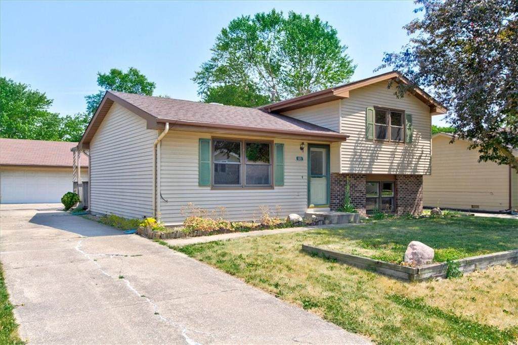 609 9th Street - Photo 1