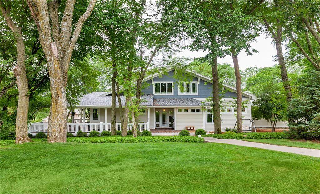 36599 River Oaks Circle - Photo 1