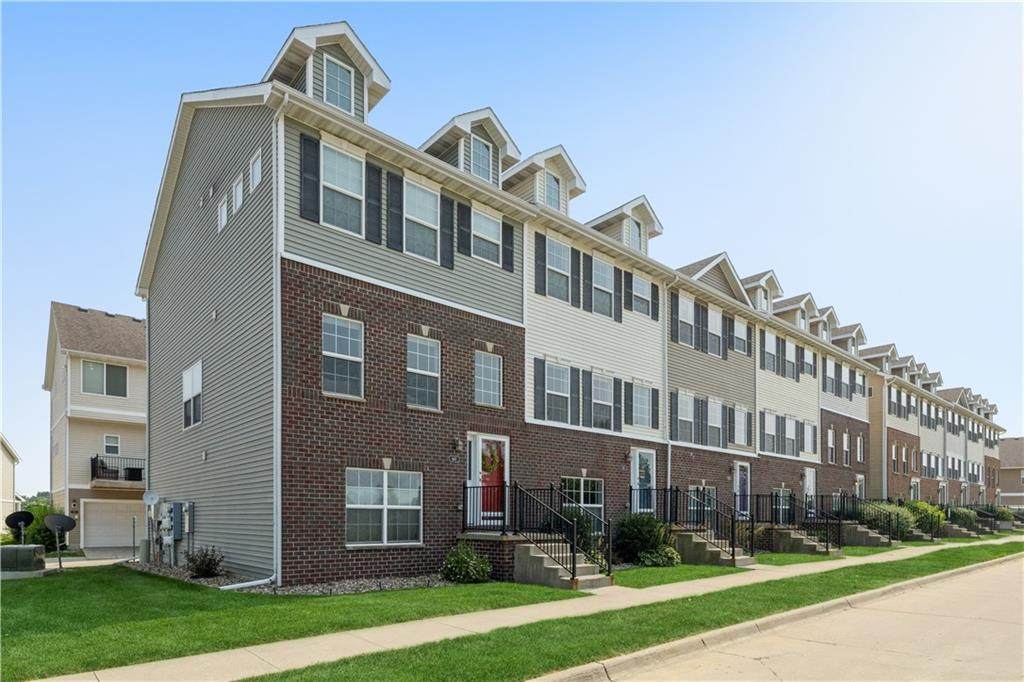 647 Nantucket Place - Photo 1
