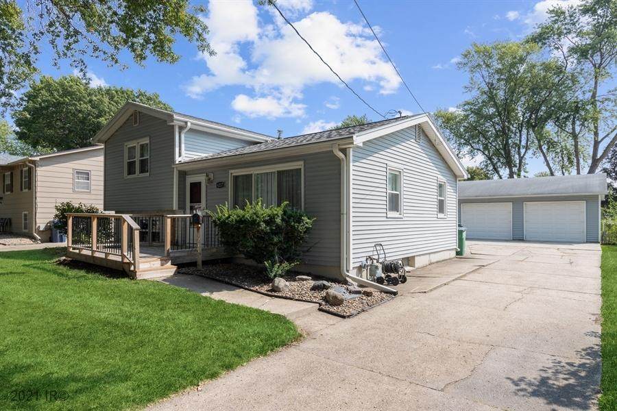 4217 68th Street - Photo 1