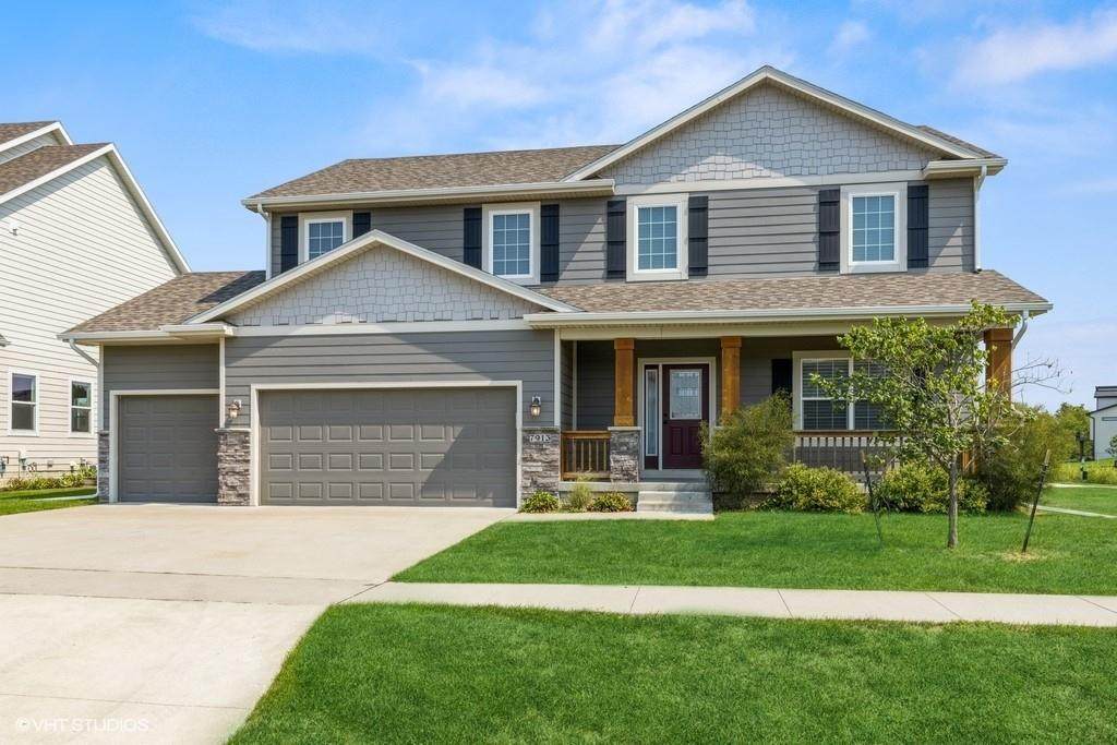 7913 95th Street - Photo 1