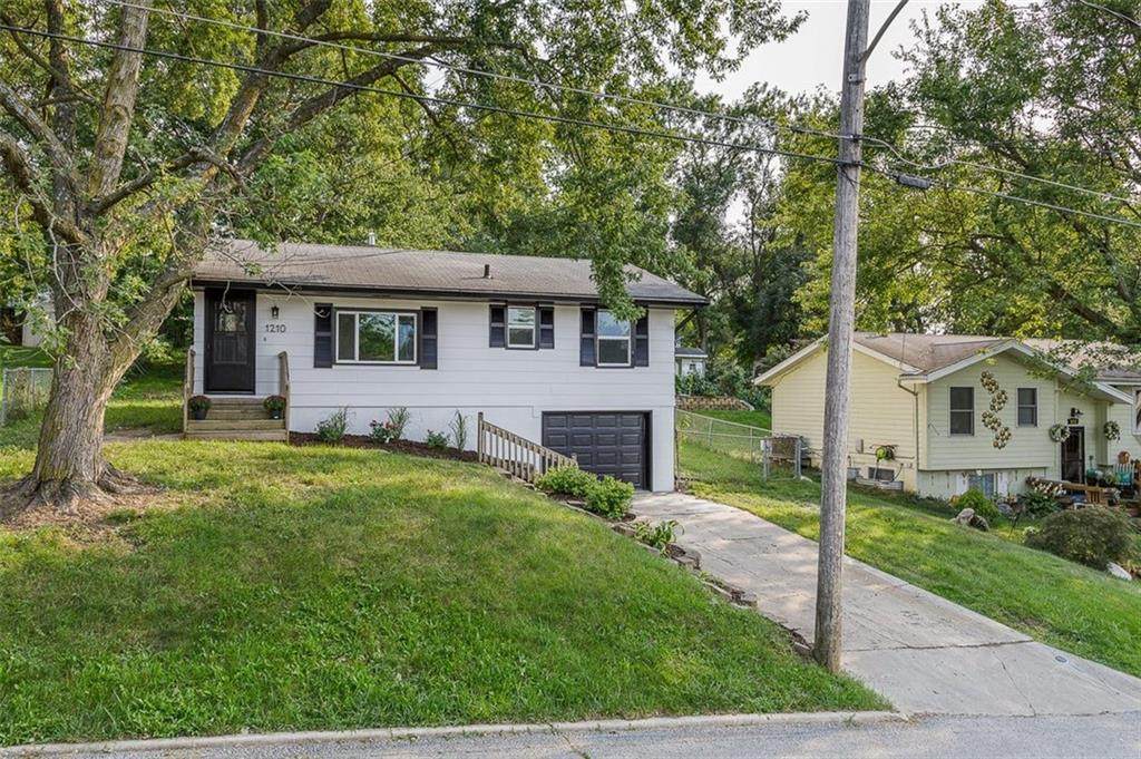 1210 Frazier Avenue - Photo 1