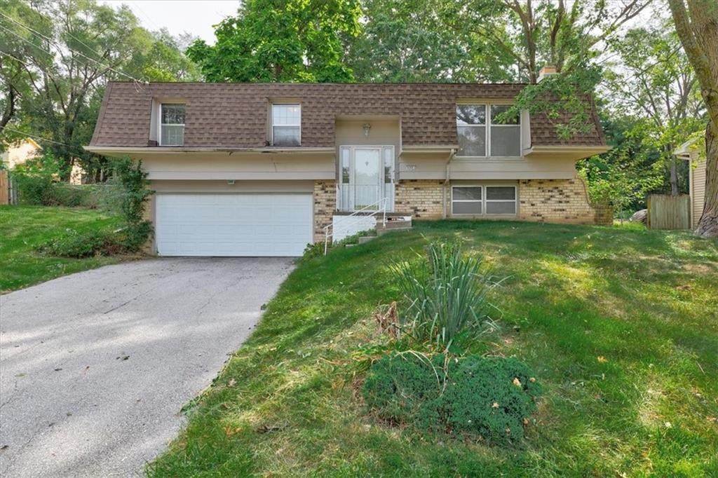 4001 32nd Street - Photo 1