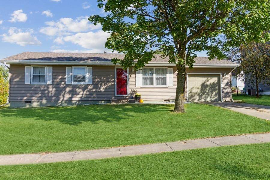 513 3rd Street - Photo 1