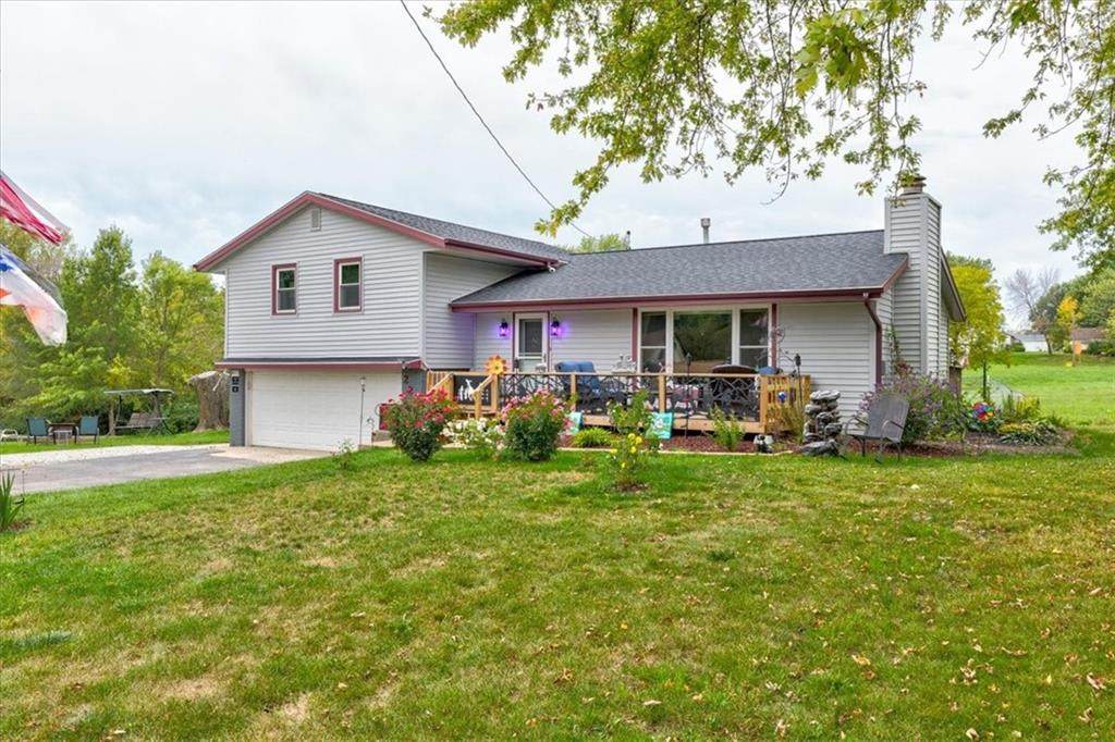 220 East Street - Photo 1