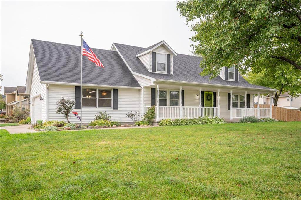 1402 Michael Drive - Photo 1