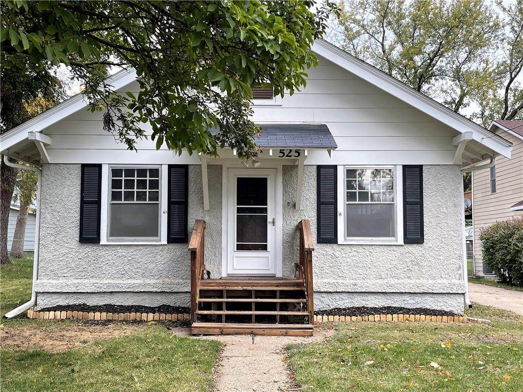 525 School Street - Photo 1
