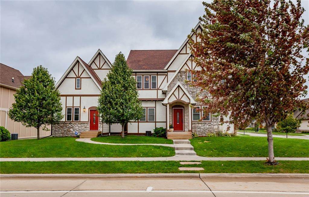 1615 Vintage Parkway - Photo 1