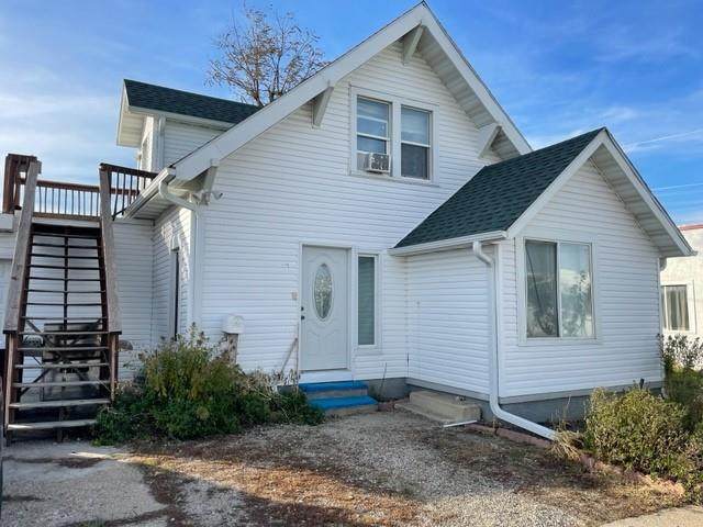 4 8th Avenue - Photo 1
