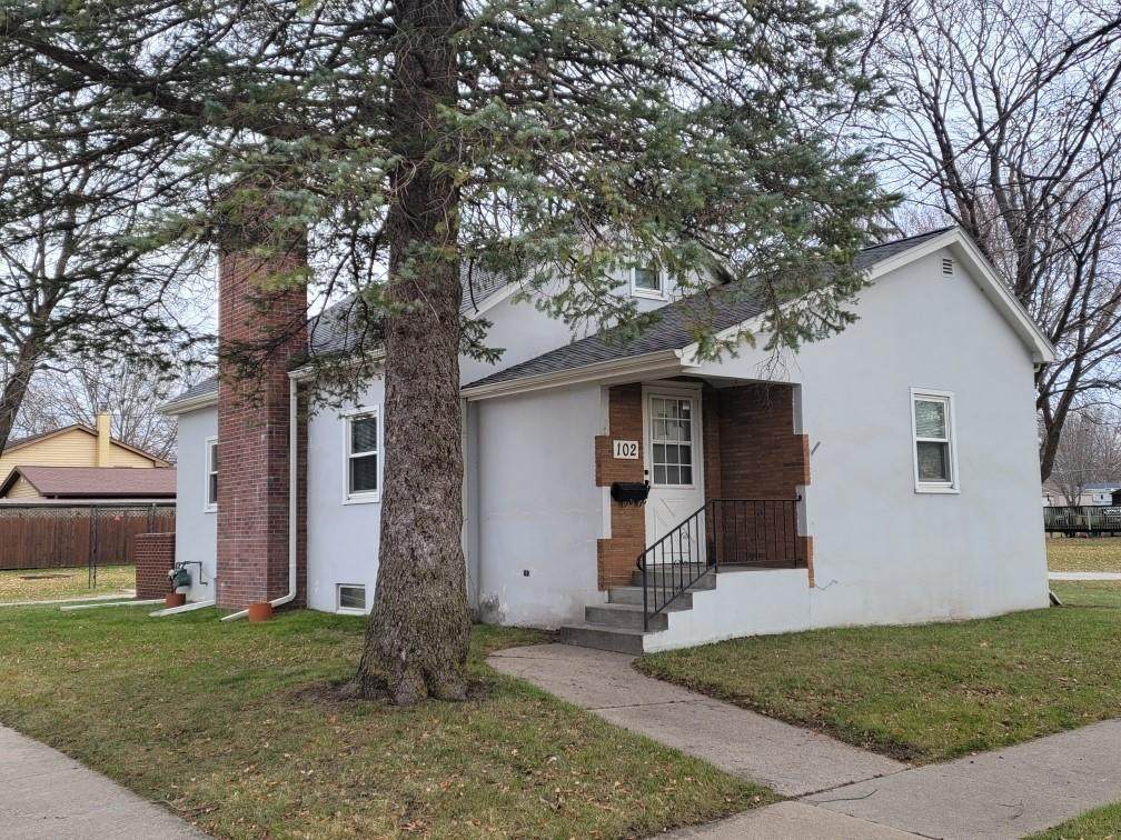 102 Marion Street - Photo 1
