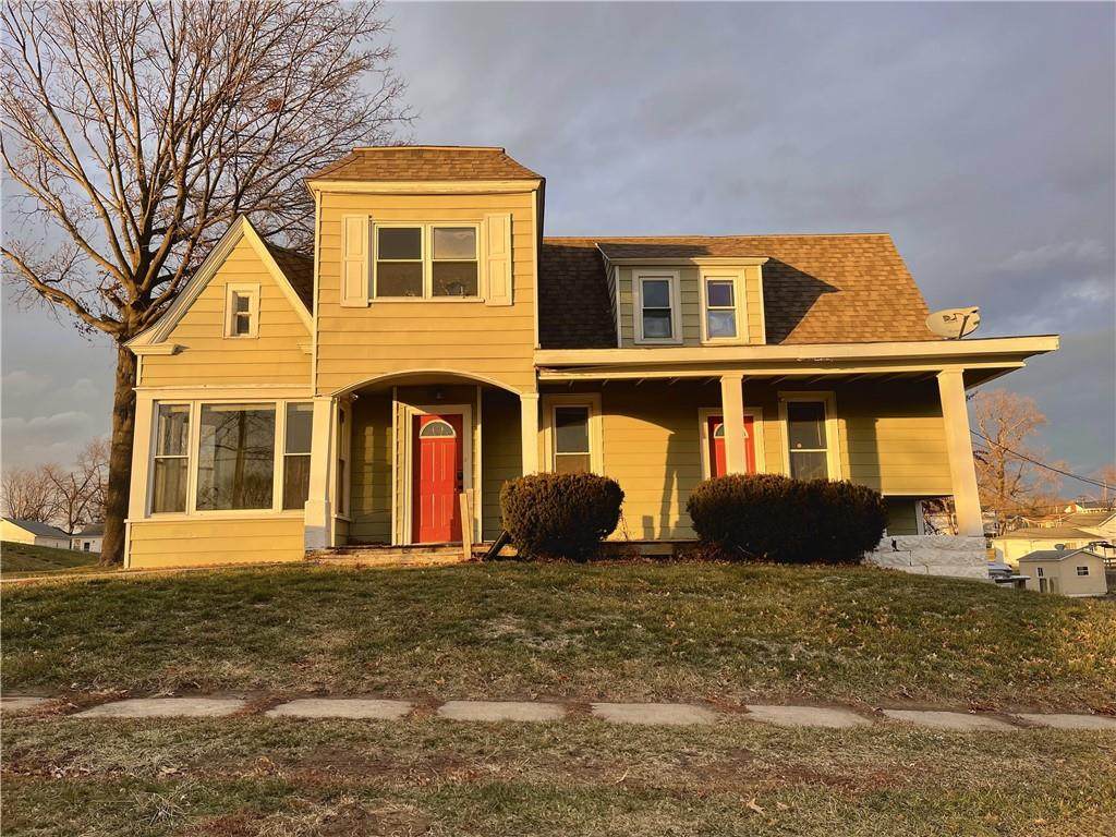 601 7th Street - Photo 1