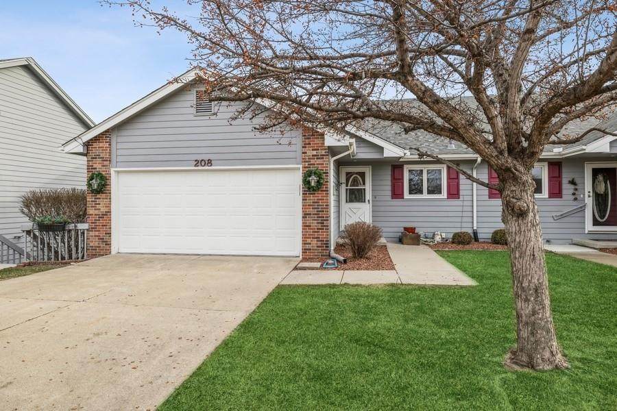 208 52nd Street - Photo 1