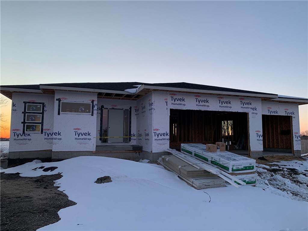 2300 Stonewood Court - Photo 1