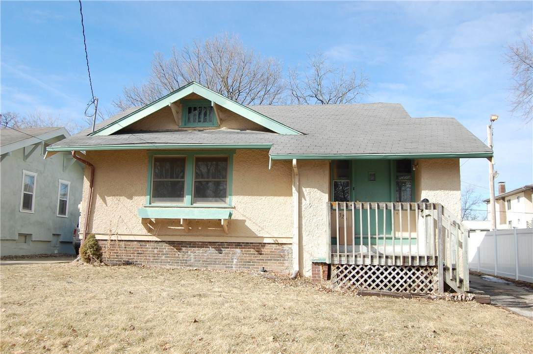 1326 33rd Street - Photo 1