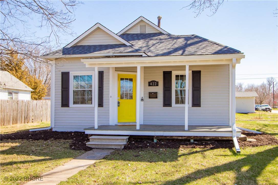 422 North Street - Photo 1