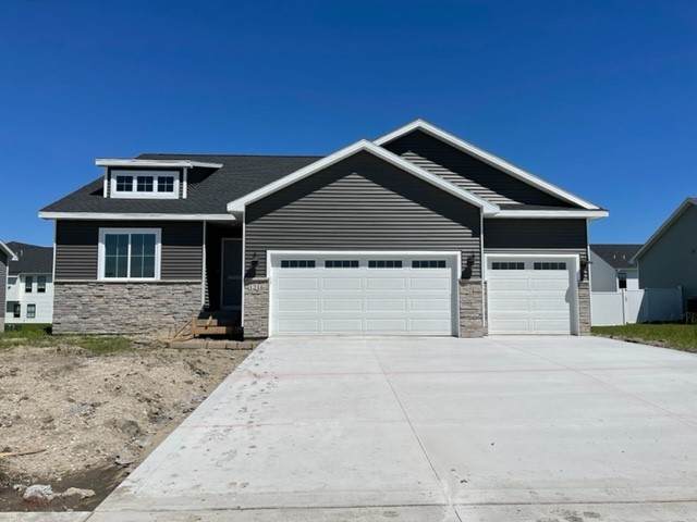 1216 29th Street - Photo 1