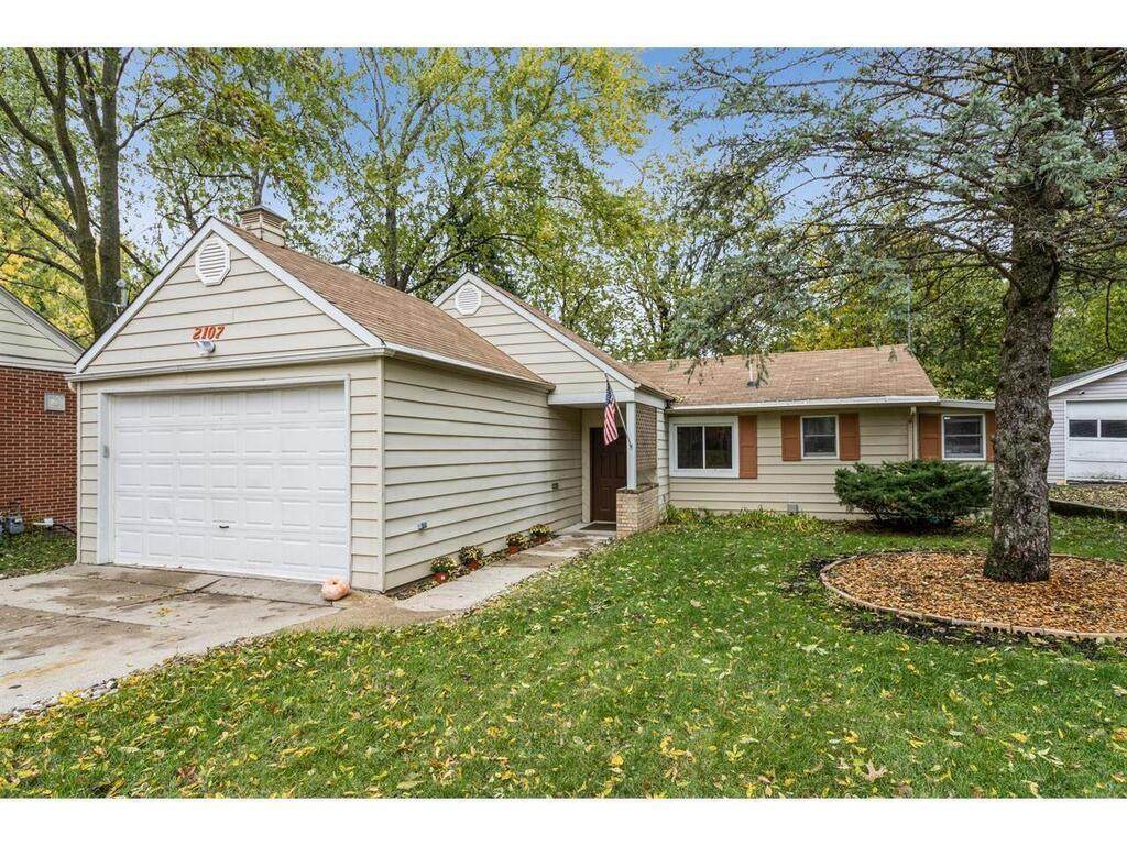 2107 36th Street - Photo 1