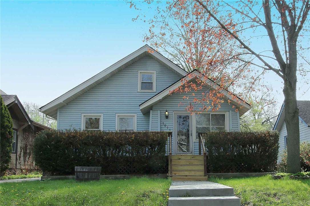 1811 13th Street - Photo 1