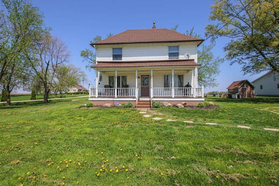 15377 Oak Street - Photo 1