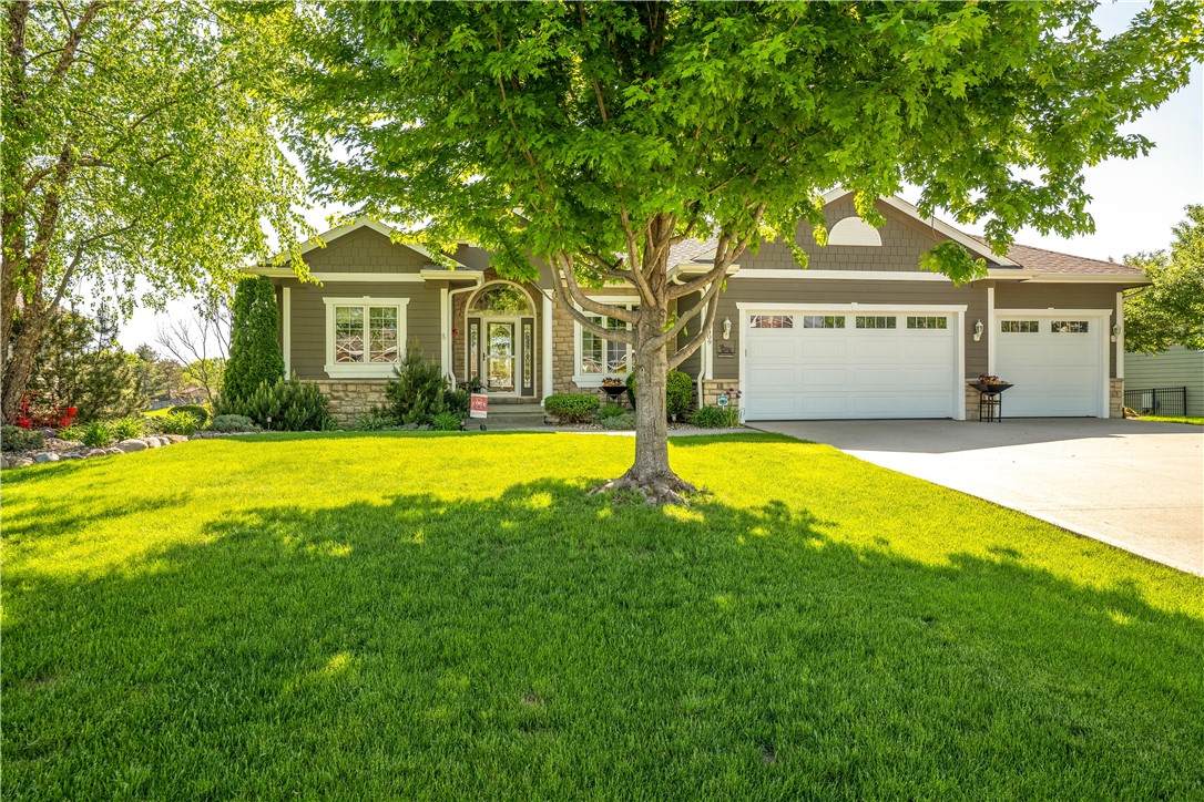 2409 10th Avenue - Photo 1