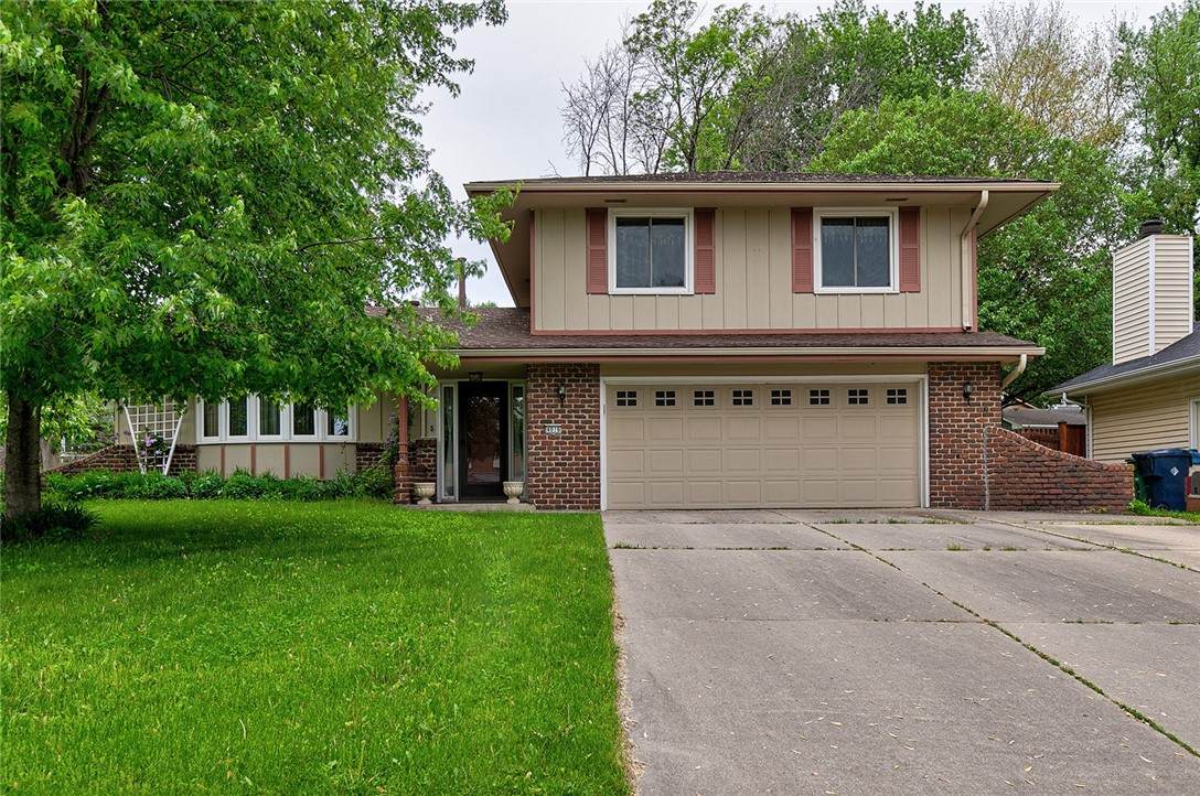 4016 80th Street - Photo 1
