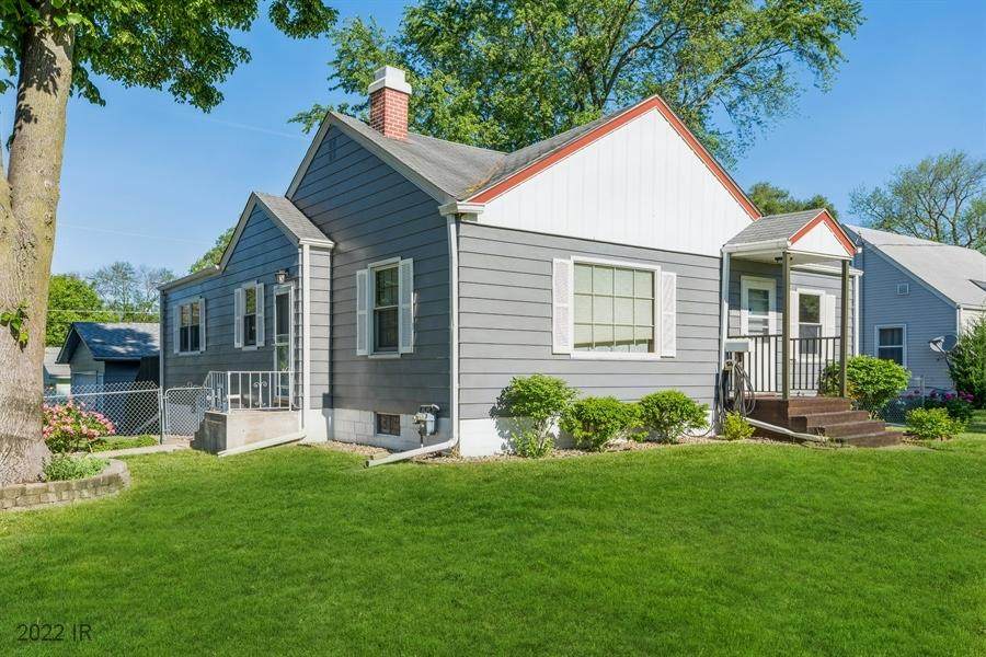 1800 Merle Hay Road - Photo 1