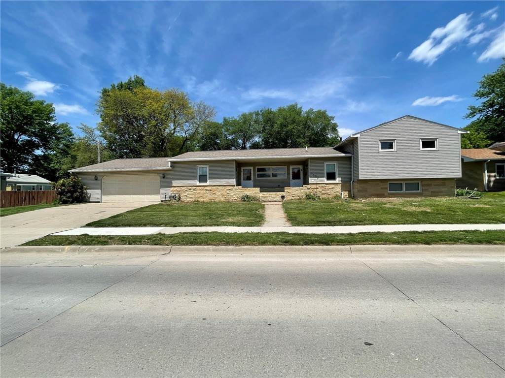 1309 Pleasant Street - Photo 1