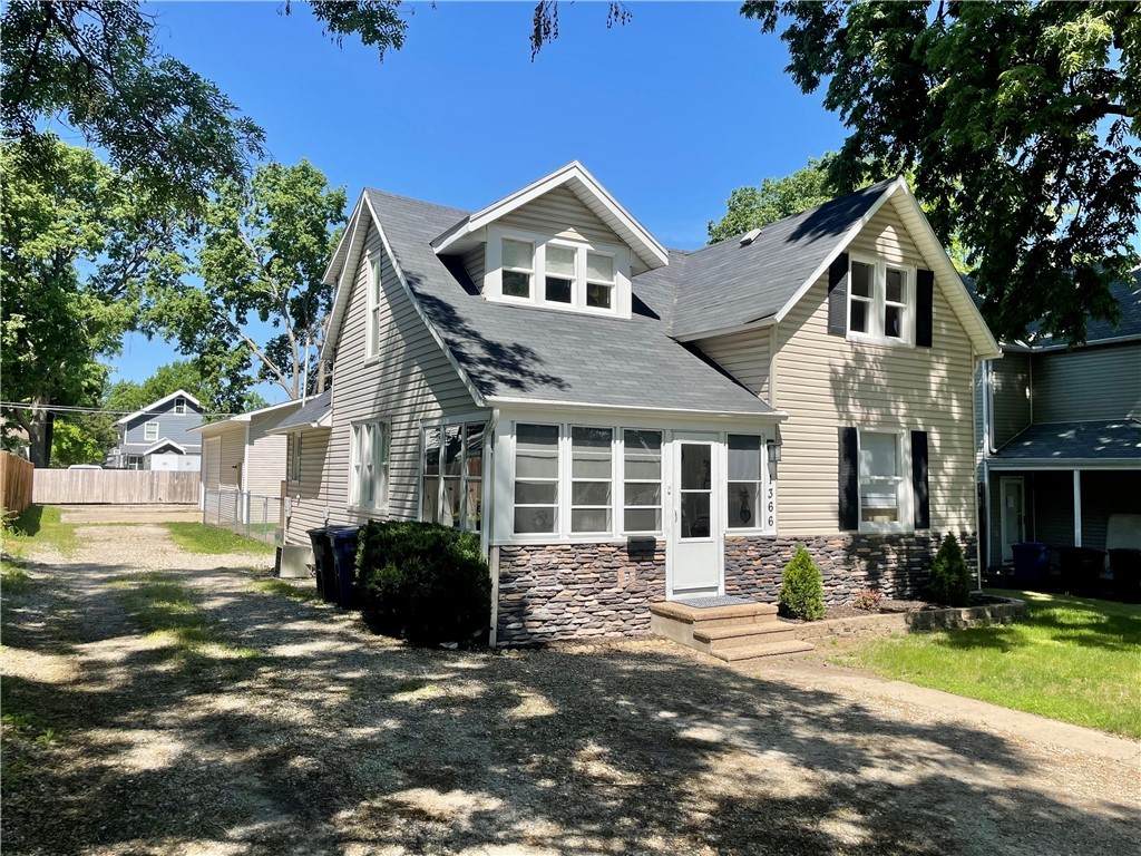 1366 13th Street - Photo 1