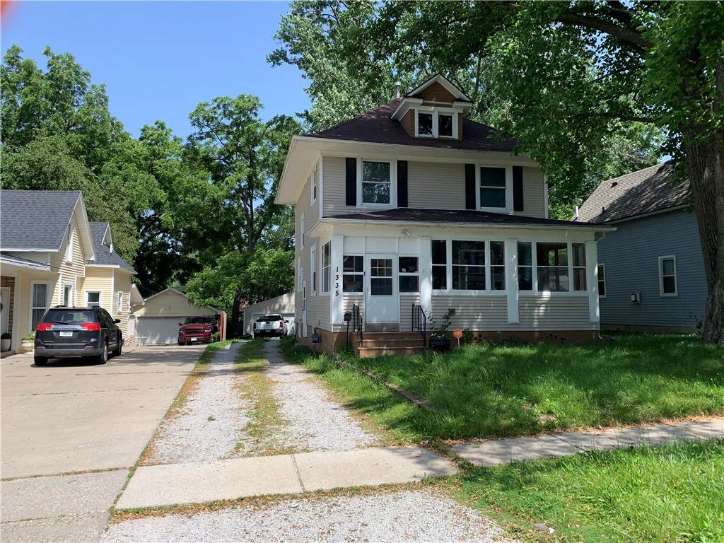1335 13th Street - Photo 1