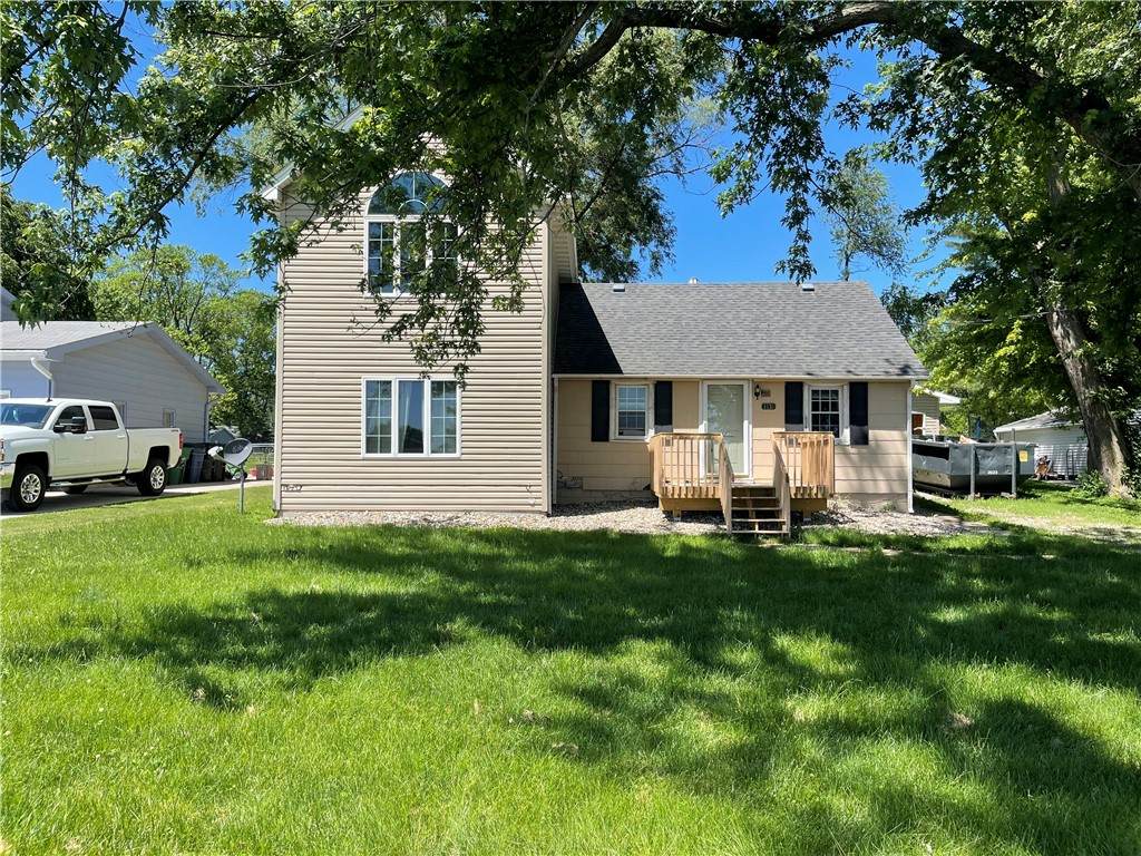 4530 38th Avenue - Photo 1