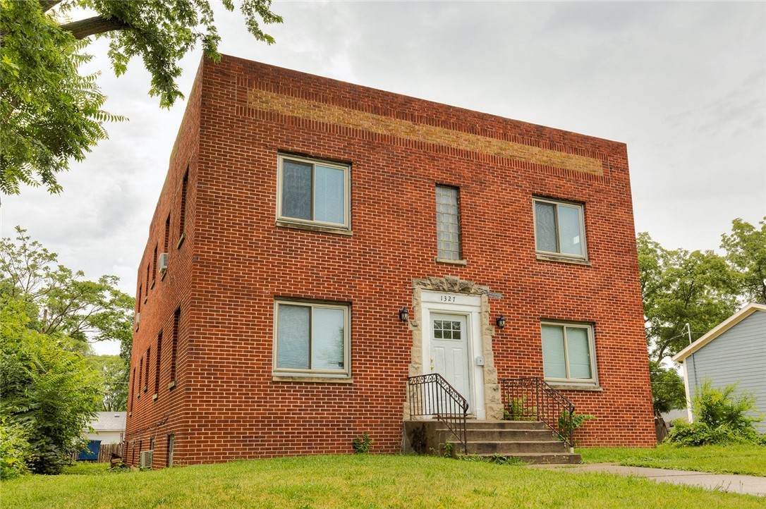 1327 13th Street - Photo 1