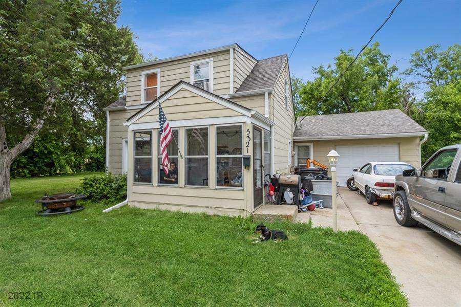 5321 Hickman Road - Photo 1