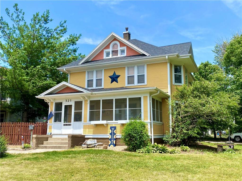 321 4th Avenue - Photo 1