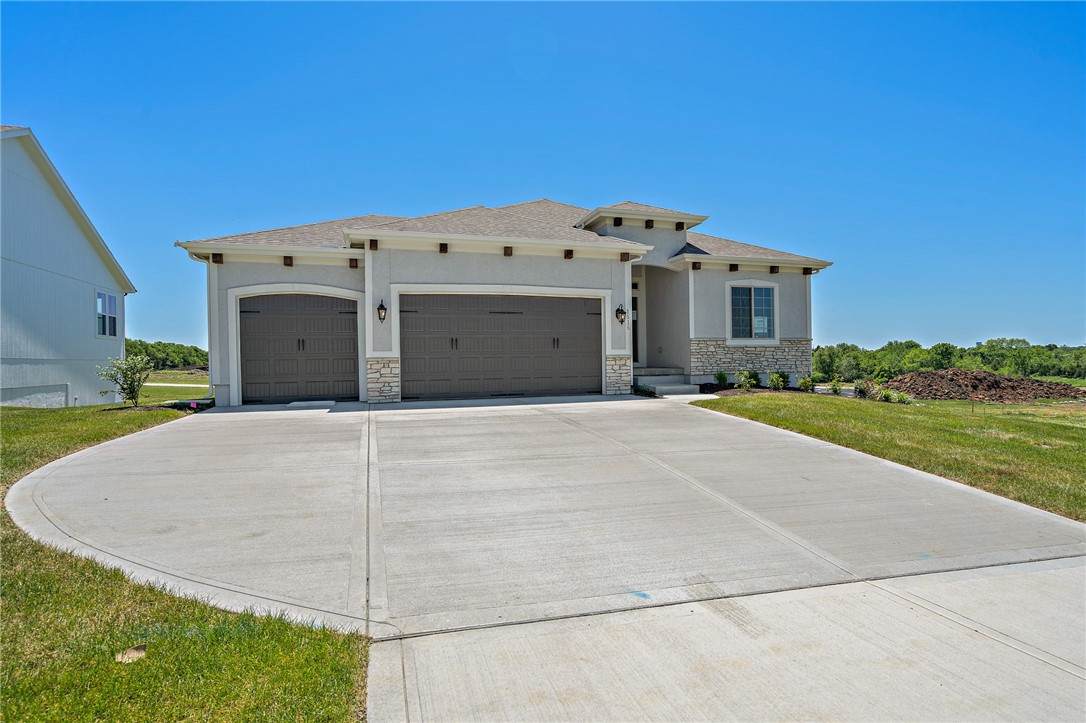 1390 Brandywine Lane - Photo 1