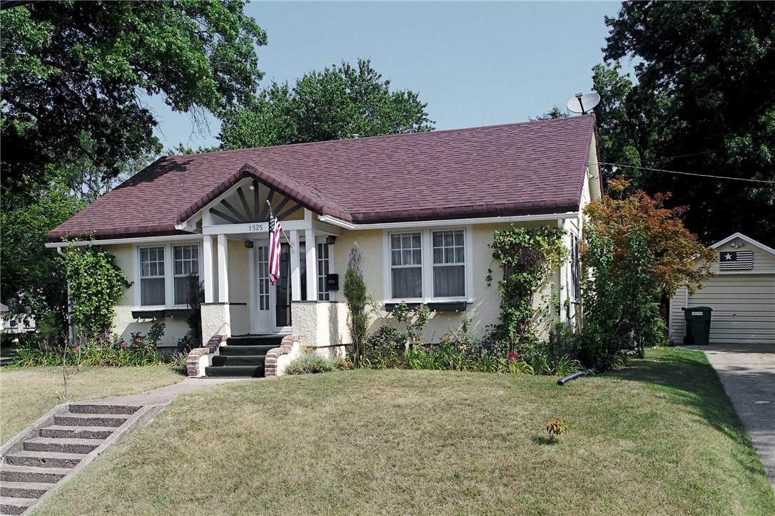 1525 Braden Avenue - Photo 1