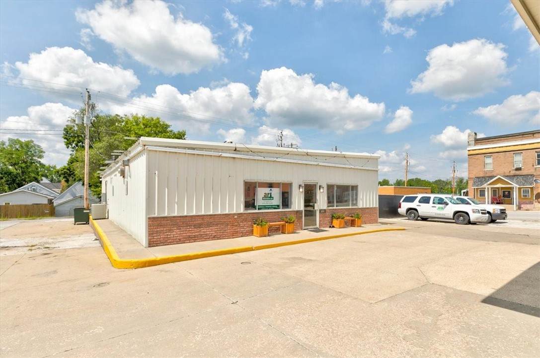 204 Main Street - Photo 1