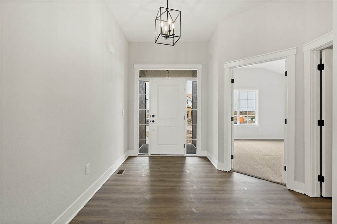 900 Knoll Drive - Photo 1