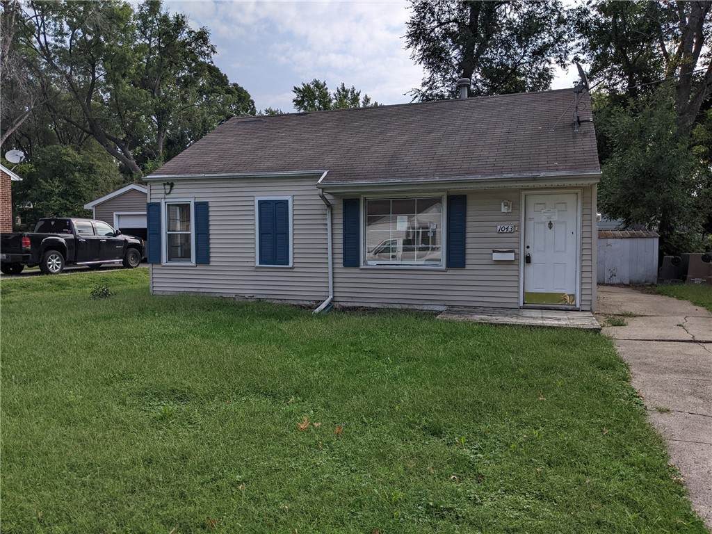 1043 69th Street - Photo 1