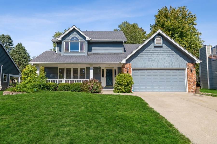 2909 Elm Street - Photo 1
