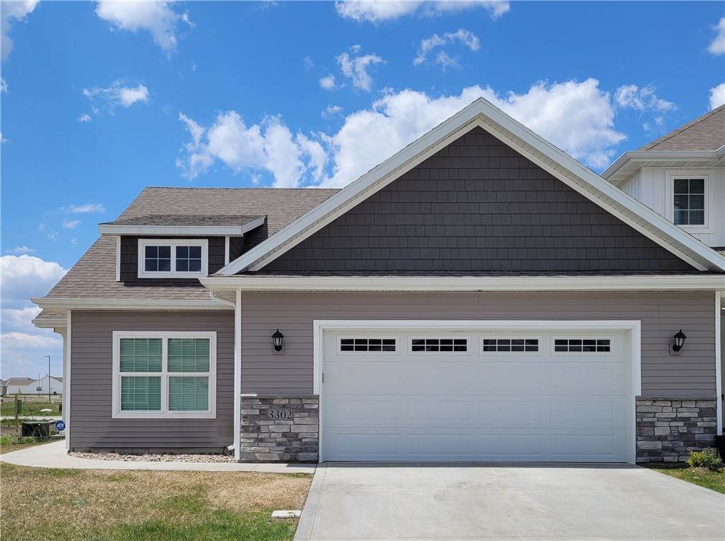 2820 32ND Lane - Photo 1