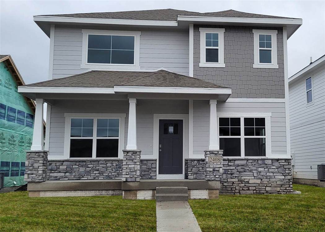 2428 Plaza Parkway - Photo 1