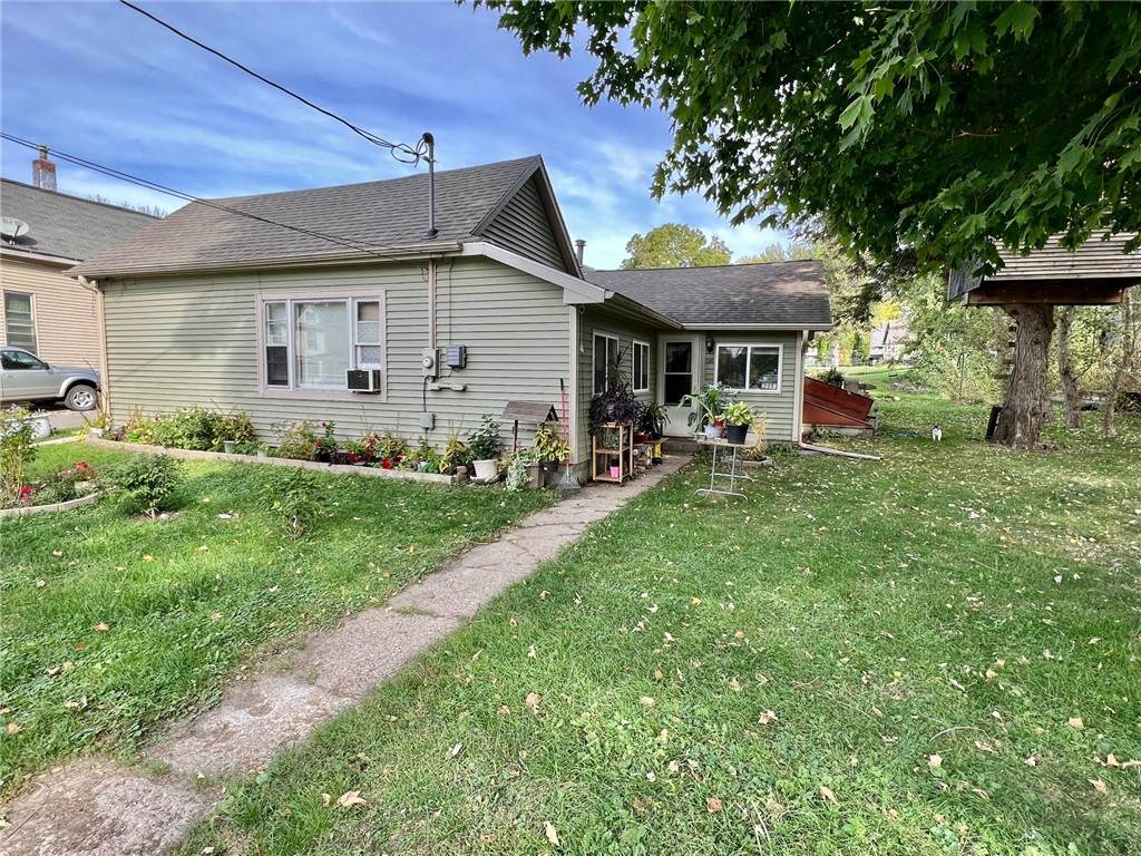 238 Walnut Street - Photo 1