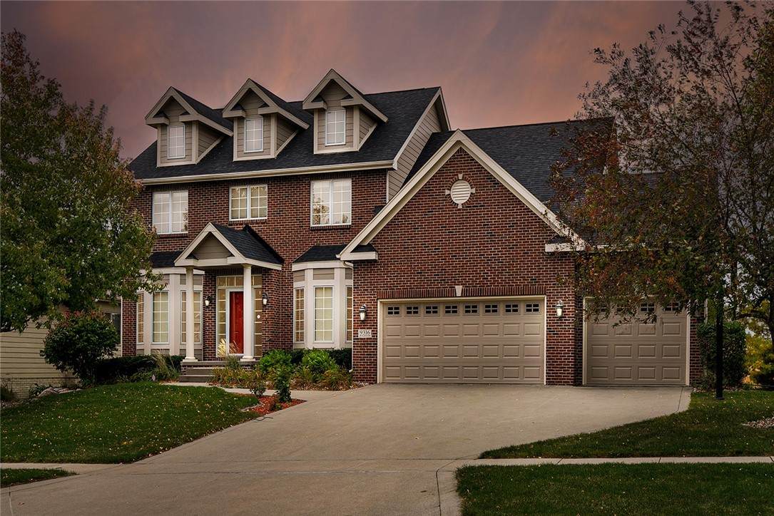 9316 Wickham Drive - Photo 1