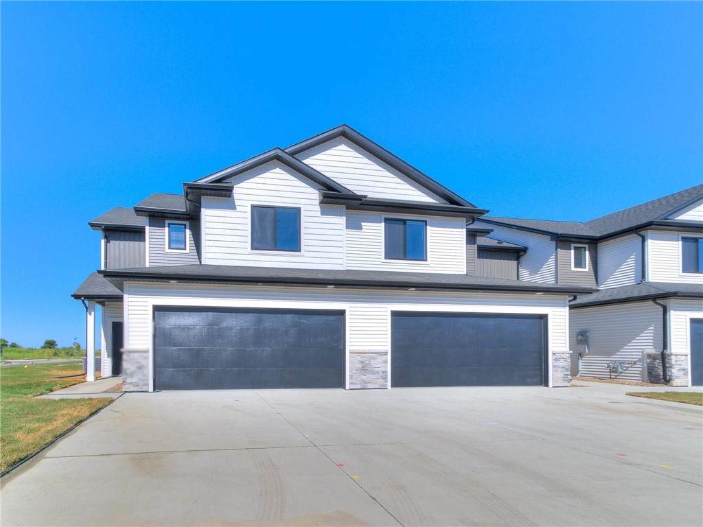 220 Bristlecone Drive - Photo 1