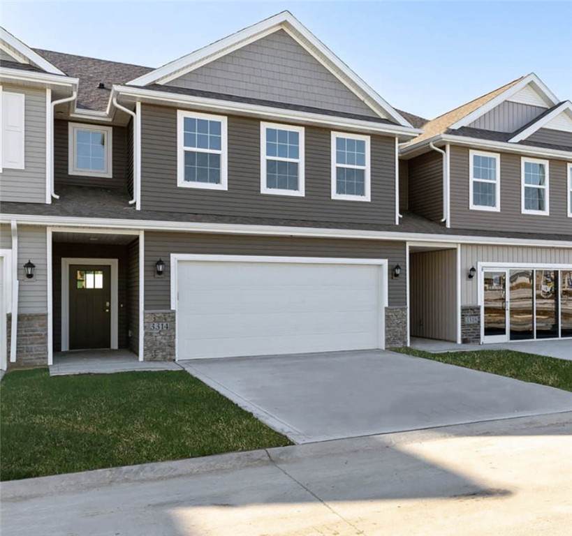 3207 Cedarwood Lane - Photo 1