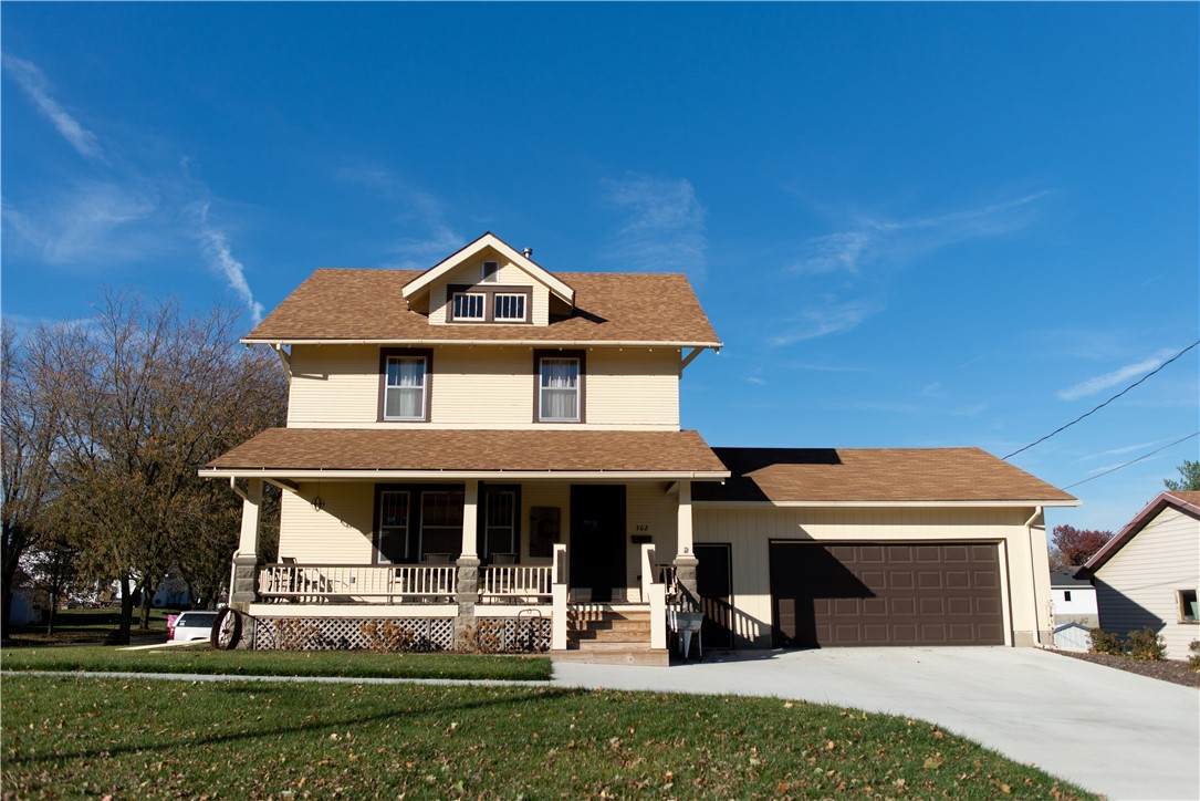 302 1st Street - Photo 1
